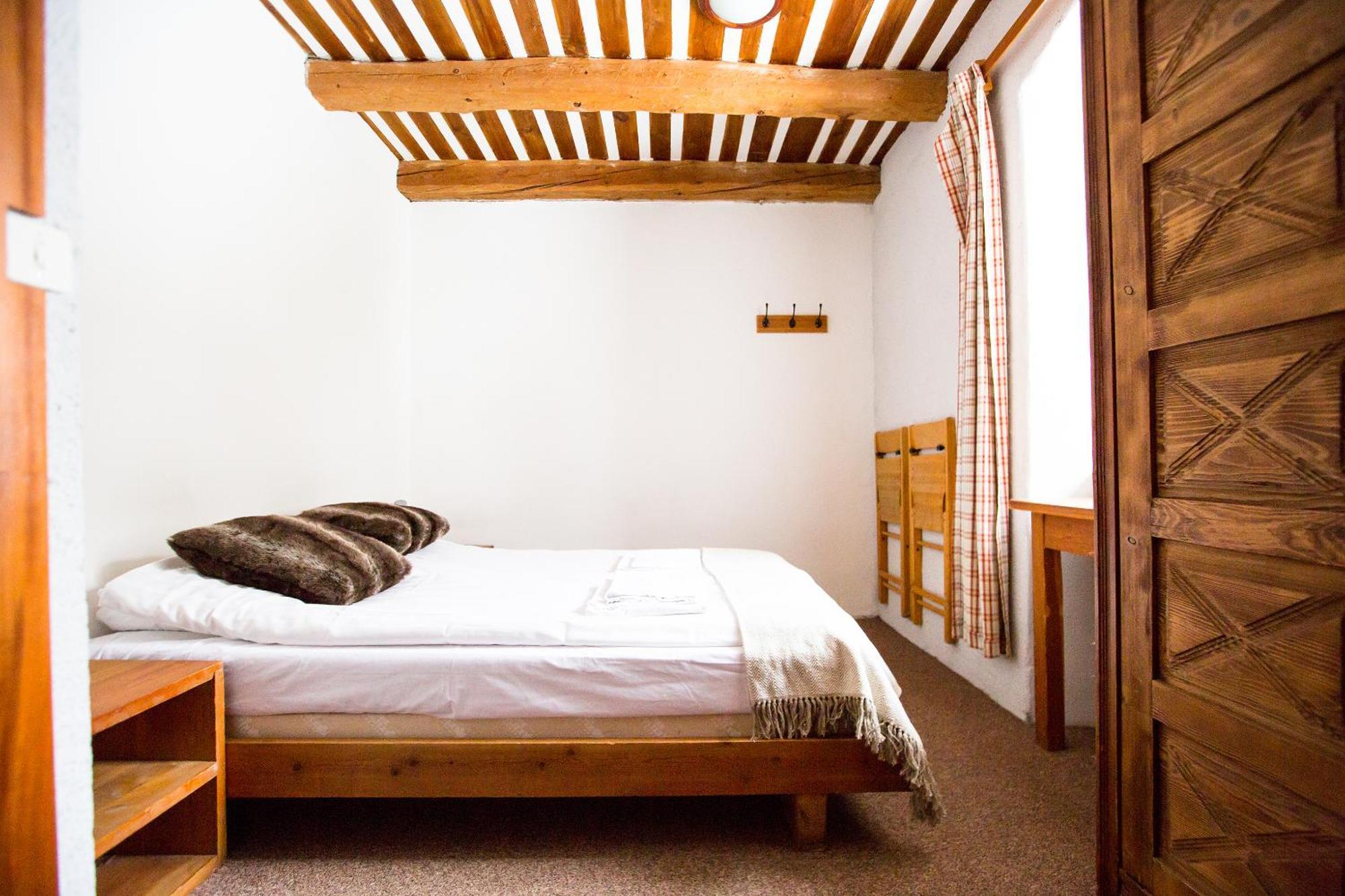 Langley Hotel La Vieille Ferme La Salle-les-Alpes Номер фото
