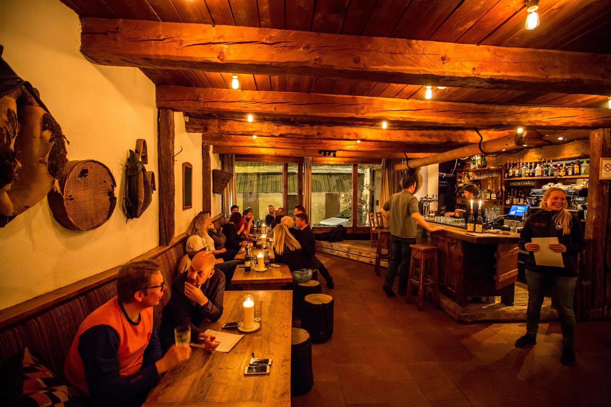 Langley Hotel La Vieille Ferme La Salle-les-Alpes Екстер'єр фото