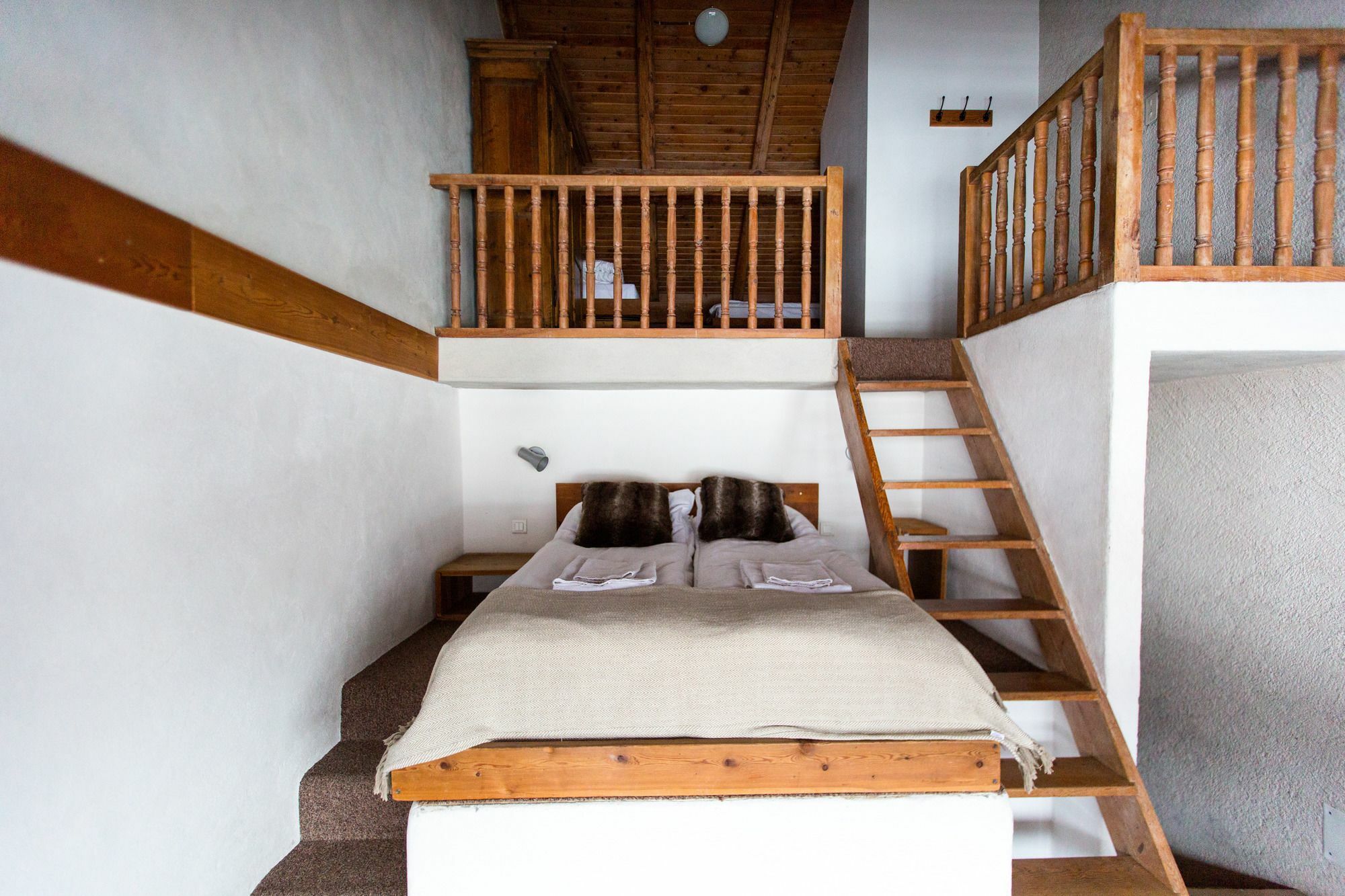 Langley Hotel La Vieille Ferme La Salle-les-Alpes Екстер'єр фото
